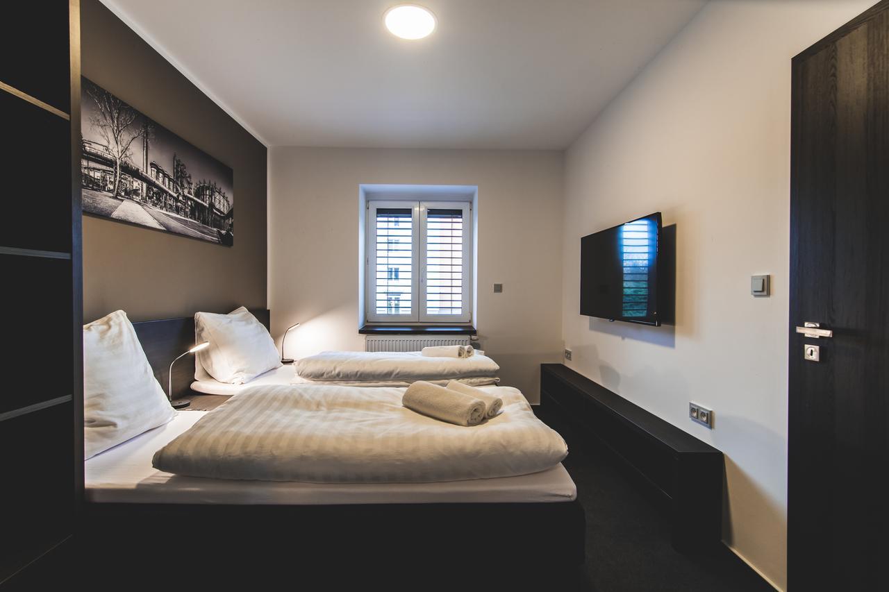 Silesia Residence Ostrava Kültér fotó A typical room at the hotel